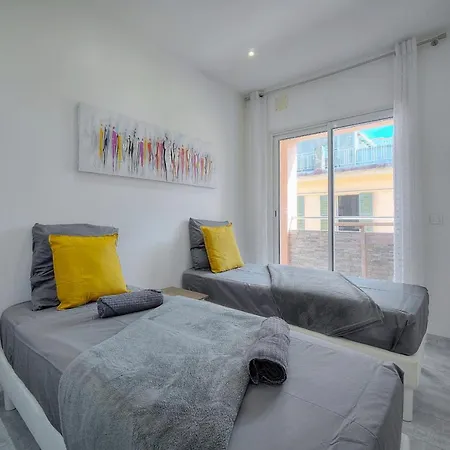 4 Pieces Moderne Apercu A3b57 Cannes